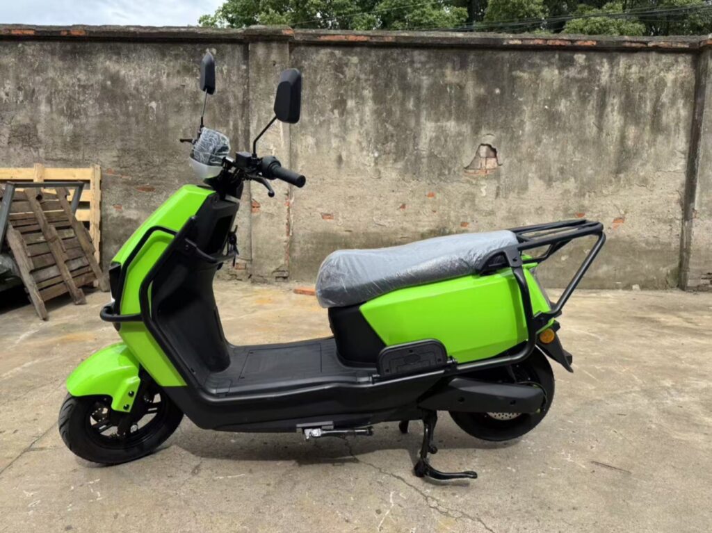Skyward electric scooter
